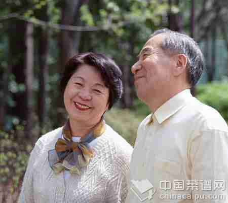 如何降低颈动脉斑块危险